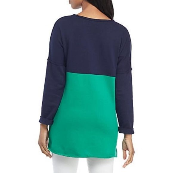 Crown & Ivy Raw Edge French Terry Sweeper Top - Picture 3 of 8